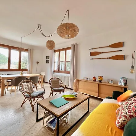 Lilause Vila Hyères